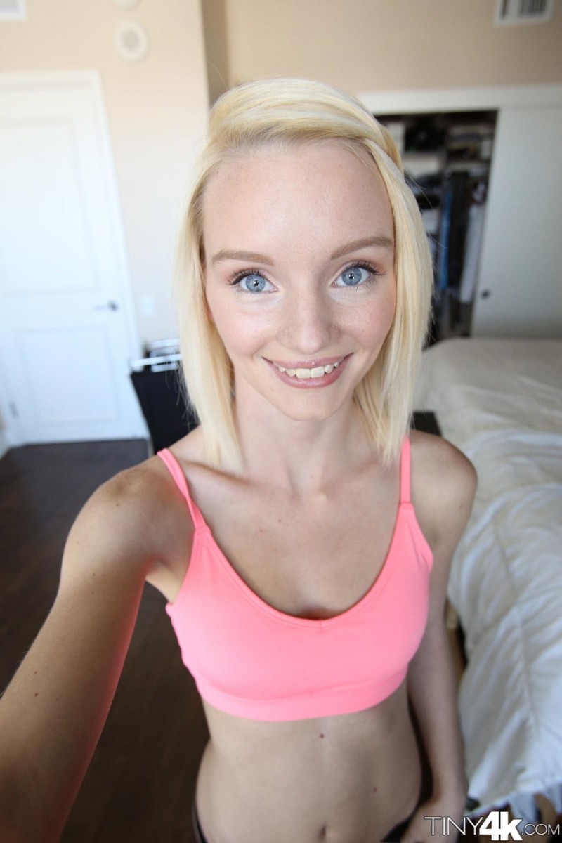 Ass pink sexy teen Daily naked player sword