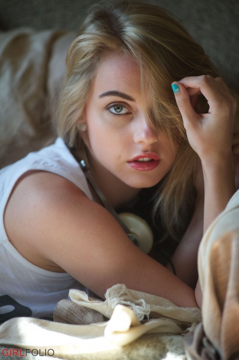 lesbian sex toy porn lesbian sex toy porn